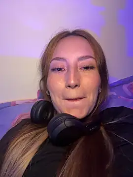 Lis peach online show from 02.26.26