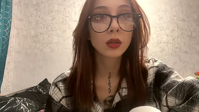 JulissaJoly online show from 02.15.26