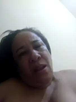 Snapshot of hannah_boscovich chatting on 02.26.26 hannah boscovich online show from 02.26.26