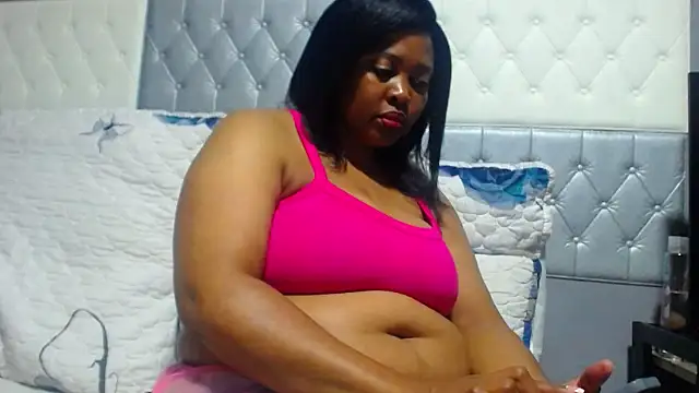 Snapshot of SEXYBUSTYEBONYXX chatting on 05.23.26 SEXYBUSTYEBONYXX online show from 05.23.26