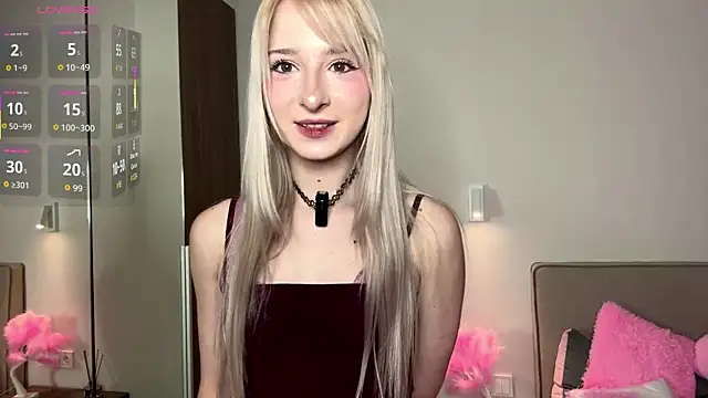 Snapshot of EvaQT chatting on 02.12.26 EvaQT online show from 02.12.26