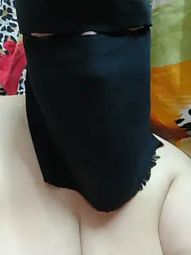 Snapshot of Warda_Egy chatting on 07.17.26 Warda Egy online show from 07.17.26