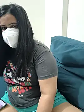 Snapshot of Siya__499 chatting on 02.15.26 Siya 499 online show from 02.15.26