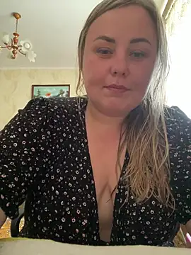 Mommy-girl-Lola online show from 05.16.26
