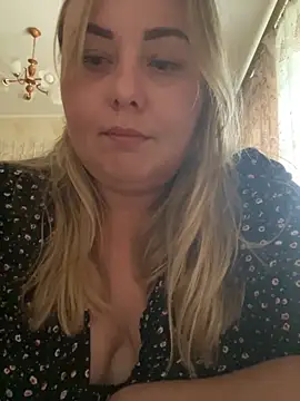 Mommy-girl-Lola online show from 05.27.26