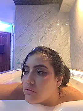 Snapshot of JoycePierce chatting on 03.22.26 JoycePierce online show from 03.22.26