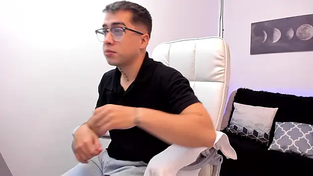 Tommas Jhonson online show from 03.02.26