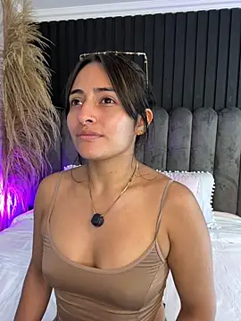 Nanda vixen  online show from 05.27.26
