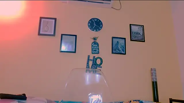 Snapshot of sexiempoderada18 chatting on 02.26.26 sexiempoderada18 online show from 02.26.26