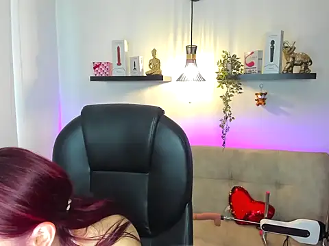 naomy stanley online show from 04.08.26