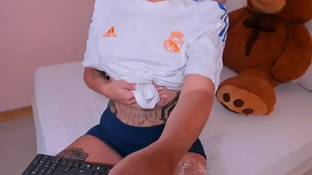 violeta rodriguezz online show from 05.26.26
