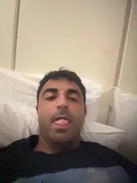 elia2711 online show from 04.12.26