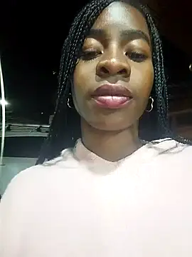 Snapshot of -hotebony chatting on 02.17.26 -hotebony online show from 02.17.26