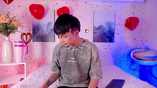 Snapshot of Novoa_Prime chatting on 02.19.26 Novoa Prime online show from 02.19.26