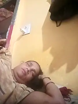 Snapshot of njkalo_sexe chatting on 04.14.26 njkalo sexe online show from 04.14.26