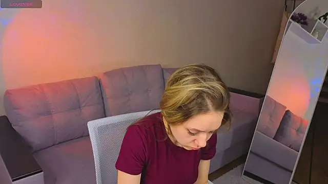 Mini Allice online show from 02.23.26