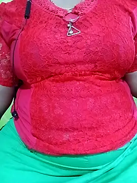 Snapshot of tamilkayal431 chatting on 02.13.26 tamilkayal431 online show from 02.13.26