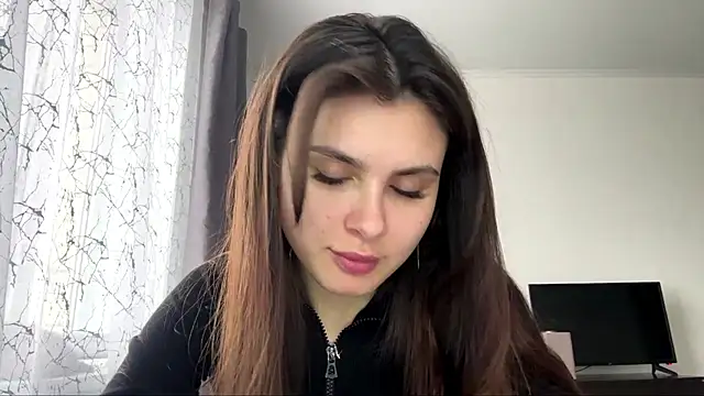 VennieMiramontez online show from 05.11.26