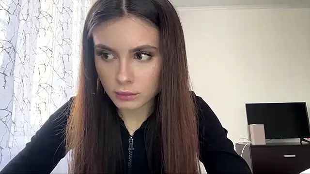 VennieMiramontez online show from 05.11.26