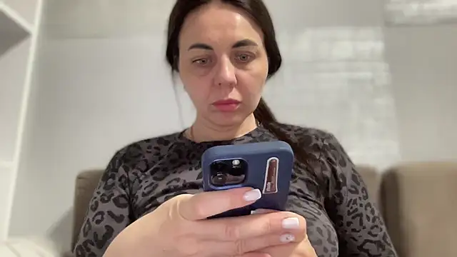 Snapshot of Darsy_Rox chatting on 04.02.26 Darsy Rox online show from 04.02.26