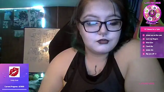 Snapshot of thatskarma chatting on 02.23.26 thatskarma online show from 02.23.26