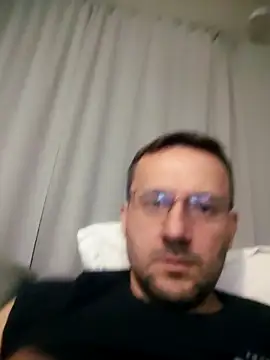 Snapshot of defaktor chatting on 02.24.26 defaktor online show from 02.24.26