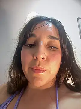 Snapshot of Latinaelisa chatting on 05.02.26 Latinaelisa online show from 05.02.26
