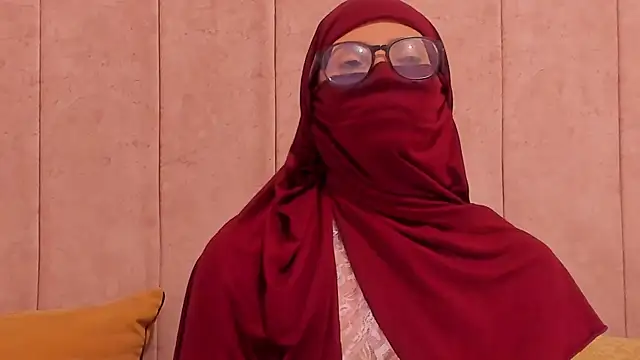 Snapshot of _Mahaara chatting on 02.20.26 Mahaara online show from 02.20.26