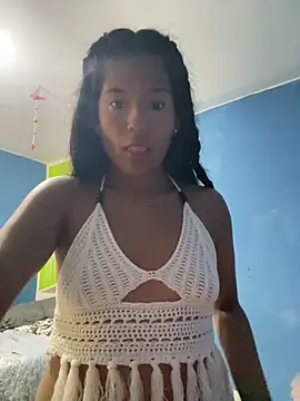 Snapshot of BabyFoxy chatting on 04.11.26 BabyFoxy online show from 04.11.26