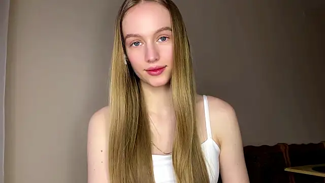 Snapshot of Viktoria_Vibes chatting on 02.16.26 Viktoria Vibes online show from 02.16.26