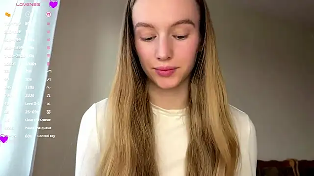 Snapshot of Viktoria_Vibes chatting on 05.20.26 Viktoria Vibes online show from 05.20.26