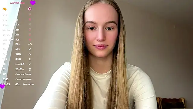 Snapshot of Viktoria_Vibes chatting on 05.28.26 Viktoria Vibes online show from 05.28.26