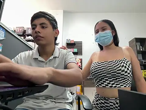 two cam latin online show from 02.22.26