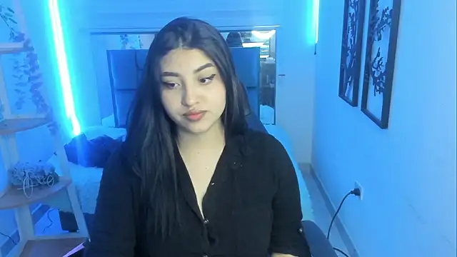 Snapshot of bloom_winxx chatting on 02.10.26 bloom winxx online show from 02.10.26