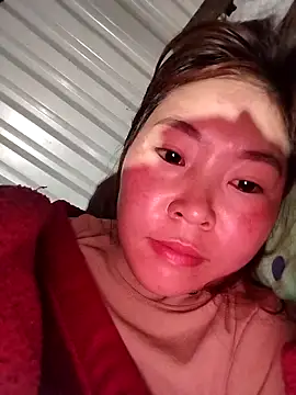 Yiyoongg online show from 02.12.26