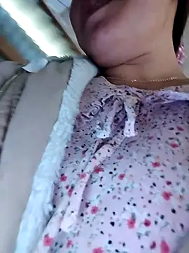 Yiyoongg online show from 03.23.26