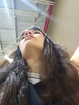 VelvetSolez online show from 04.15.26