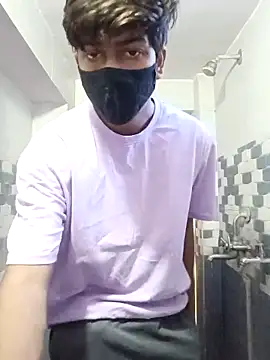 Snapshot of hotyboy_89 chatting on 04.23.26 hotyboy 89 online show from 04.23.26