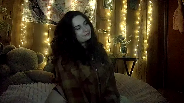 Snapshot of VelvetBrunetteXo chatting on 04.02.26 VelvetBrunetteXo online show from 04.02.26