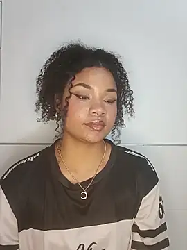 BrianaSweetxxx online show from 02.16.26