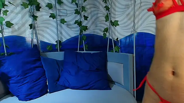 sophieBlair  online show from 02.12.26