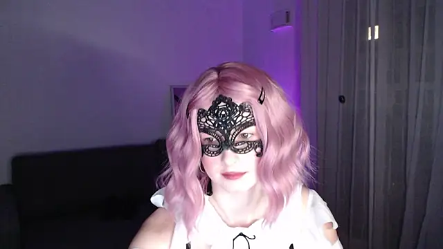 LunaXcherry online show from 02.25.26