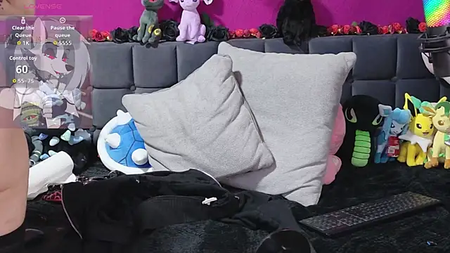 Snapshot of ViGothFox chatting on 03.20.26 ViGothFox online show from 03.20.26