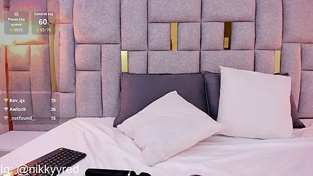 Nikky Red  online show from 02.20.26