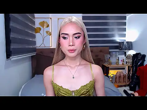 JuicyCockThea online show from 04.25.26