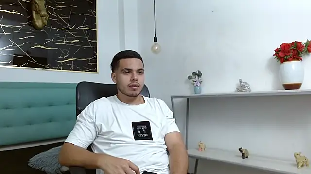 Snapshot of Trevor_Ash chatting on 02.12.26 Trevor Ash online show from 02.12.26