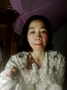 Snapshot of -Lundy- chatting on 02.11.26 -Lundy- online show from 02.11.26