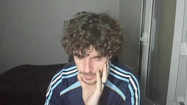 Snapshot of joaquin420_hot chatting on 02.15.26 joaquin420 hot online show from 02.15.26