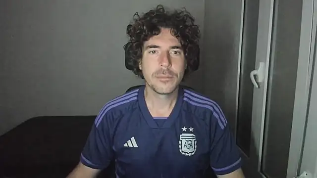 Snapshot of joaquin420_hot chatting on 03.18.26 joaquin420 hot online show from 03.18.26