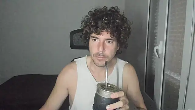 Snapshot of joaquin420_hot chatting on 03.20.26 joaquin420 hot online show from 03.20.26